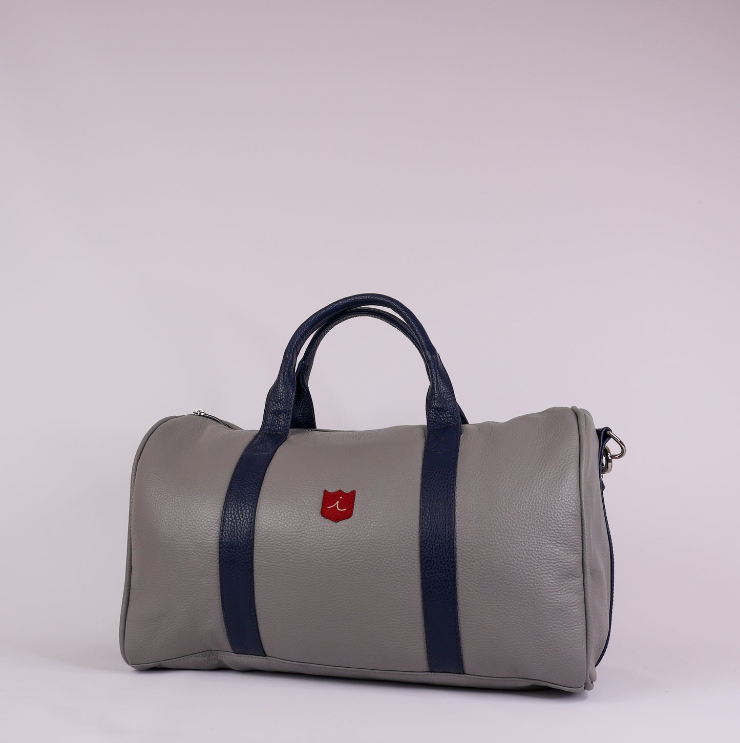 Weekender Duffel: Granite Grey / Navy