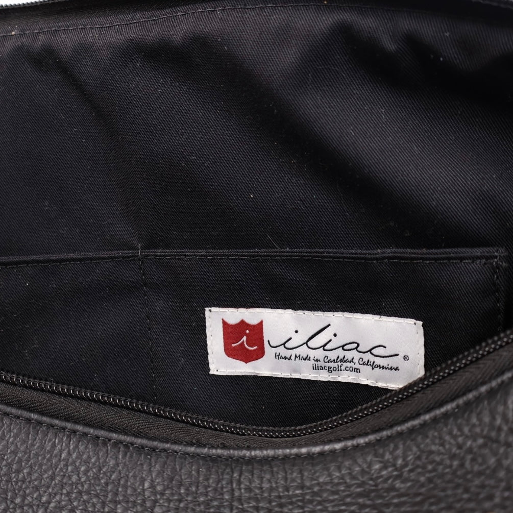 Weekender Duffel: Pitch Black / Vermont Honey