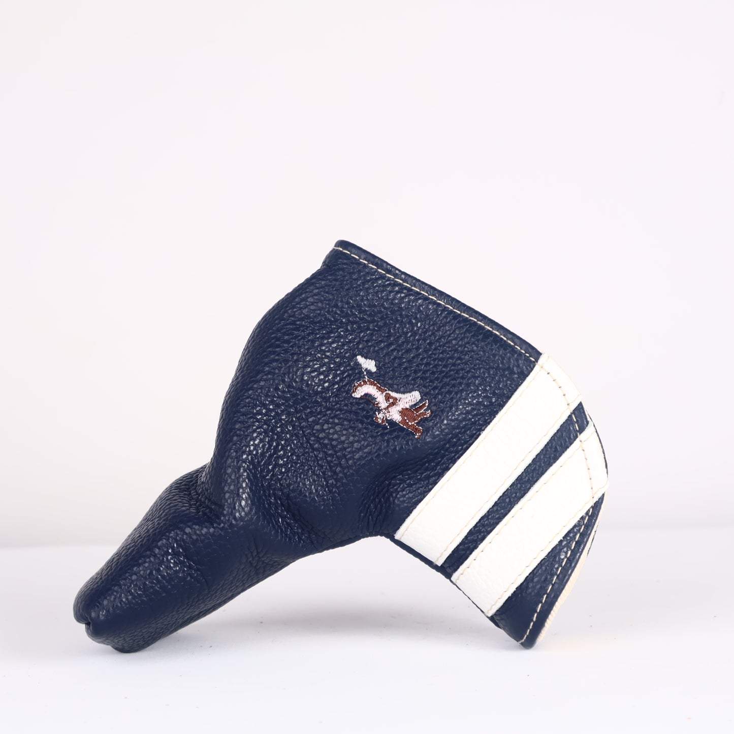 Blade Putter: Navy + Pure White