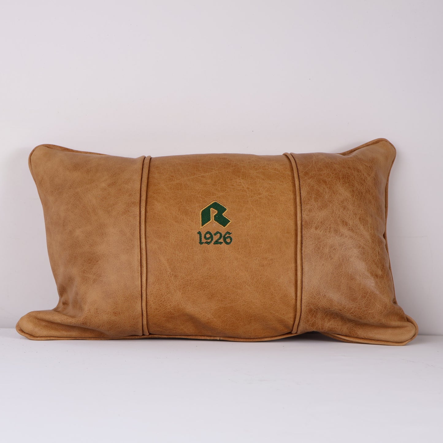 Large Volare Pillow: Vermont Honey