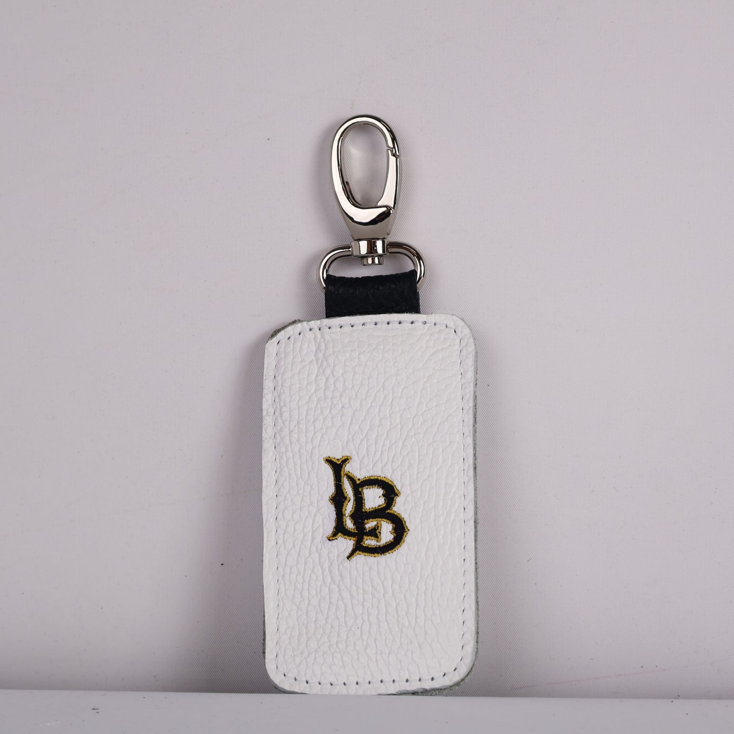 The Alps Bag Tag: Pure White + Pitch Black