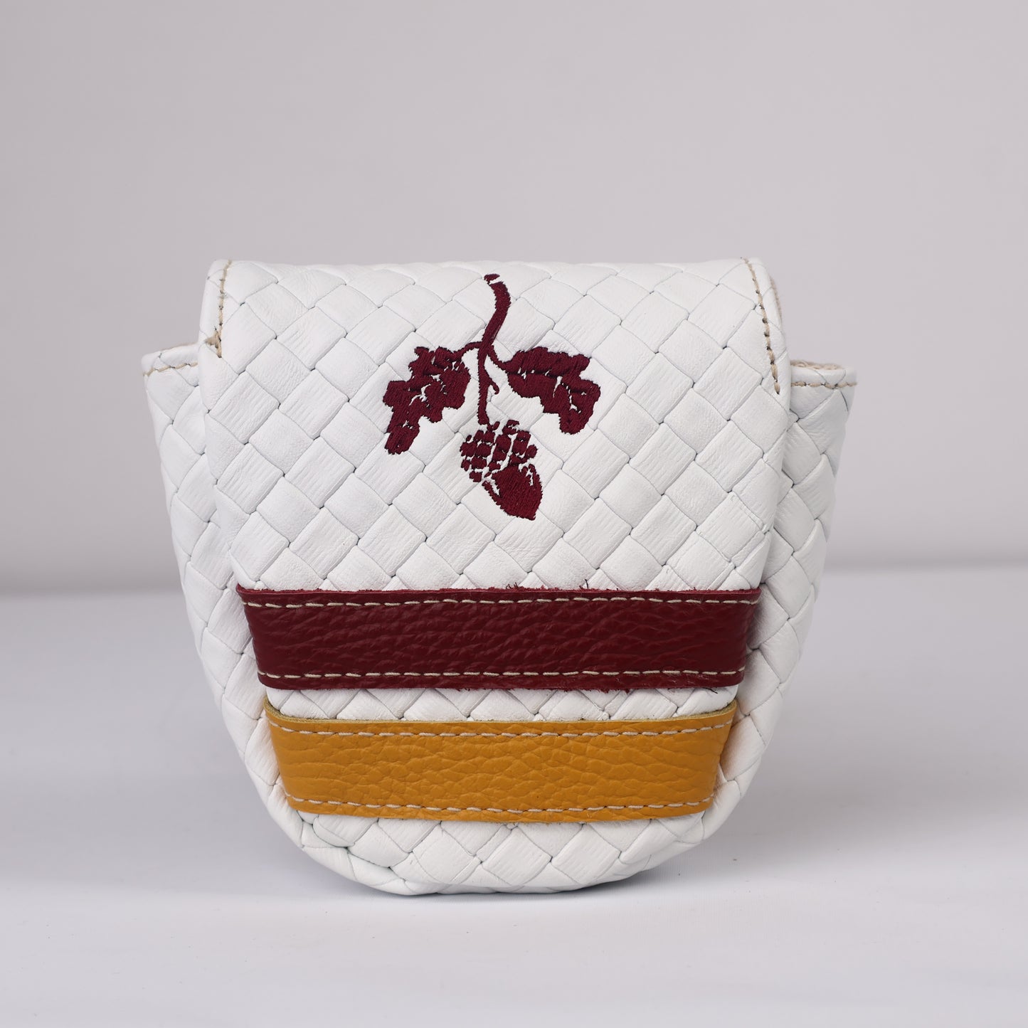 L.A.B_DF3 Headcover: White Sassari + Gold + Crimson