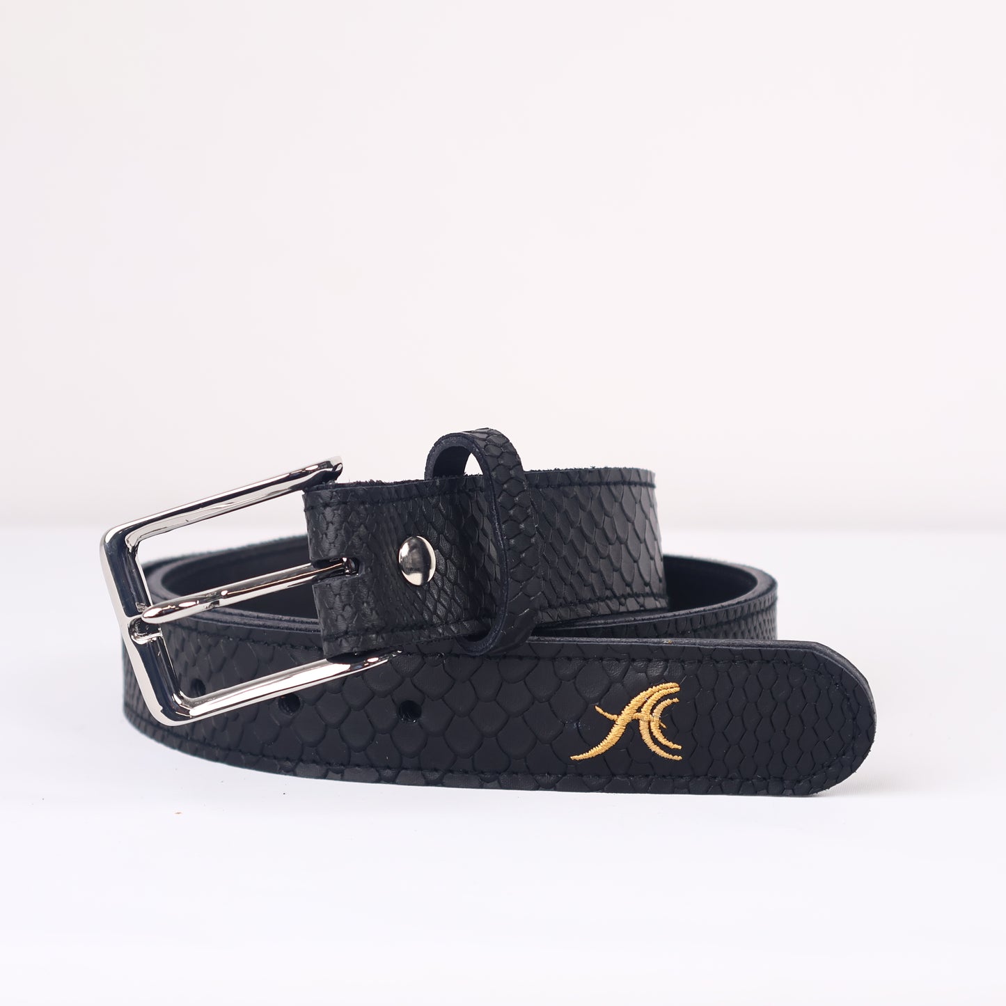 Strato 3.0 Belt: Black Boa + Black