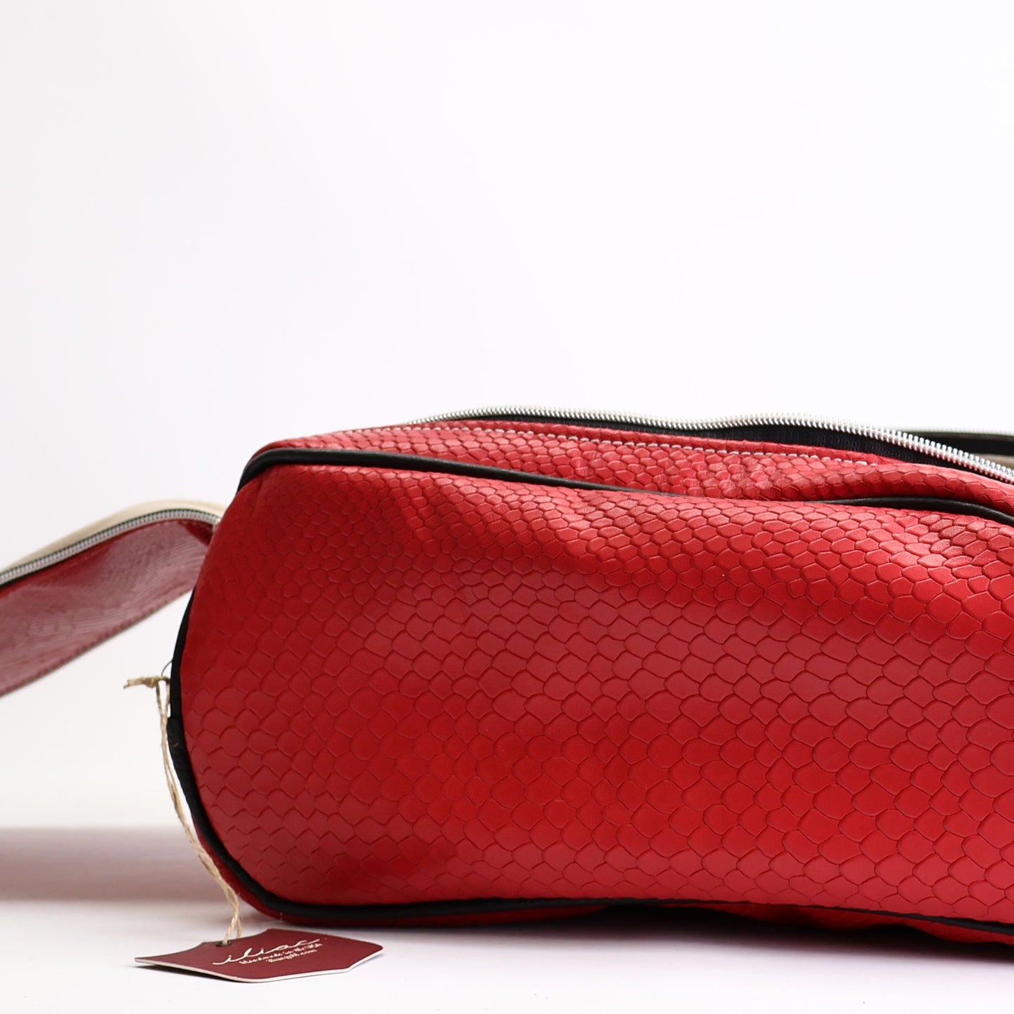 Shoe Bag: Red Boa / Pitch Black