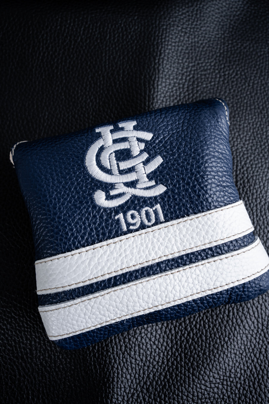 The Timeless Leather Mallet Putter Cover