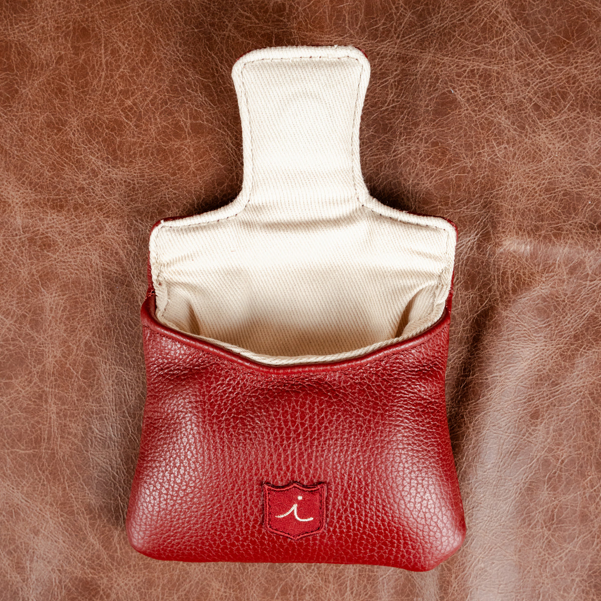 Lafayette Crimson Leather Mallet Putter Cover