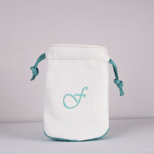 Valuables Pouch Headcover: White Boa + Tiffany