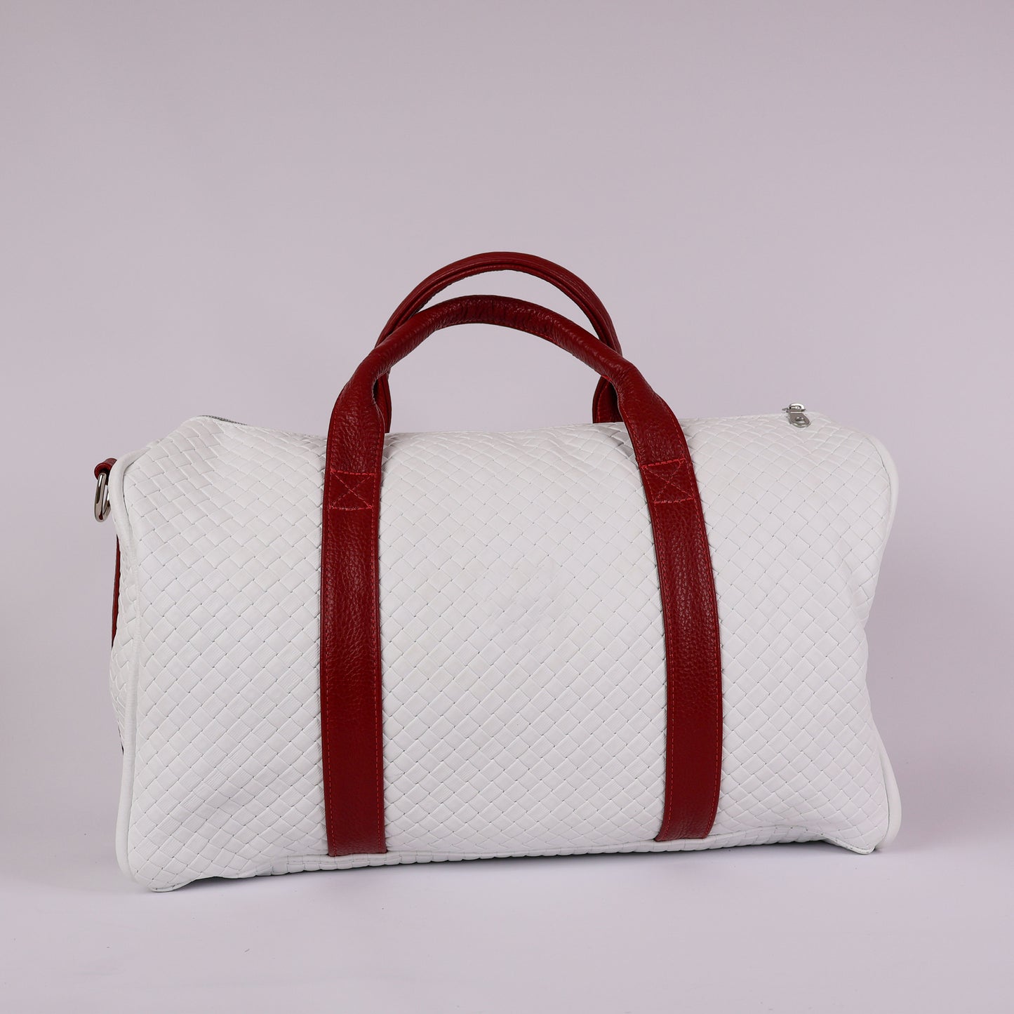 Weekender Duffel: White Sassari / Crimson